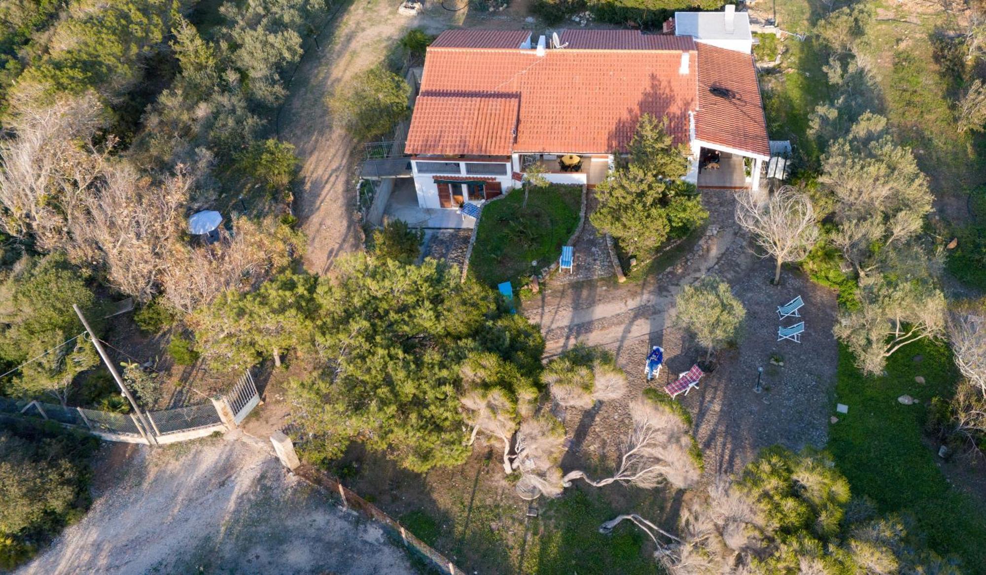 Casa Vacanze Cala Sapone Sant'Antioco Exterior photo