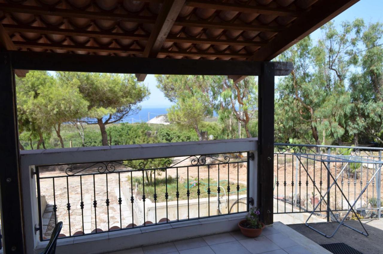 Casa Vacanze Cala Sapone Sant'Antioco Exterior photo